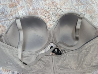 Sujetador con aros Torrid Curve gris Talla 125C