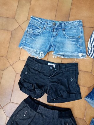 Lote pantalones Cortos y Falda