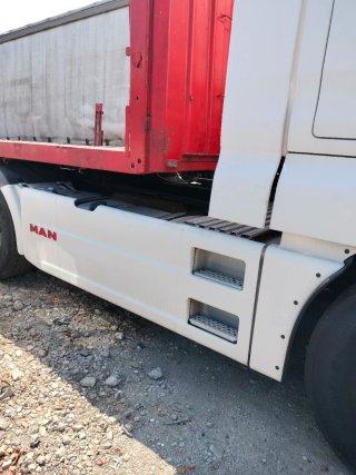 Camión cabeza tractora MAN