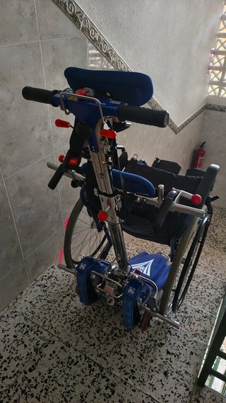 Oruga Subescaleras LG 2004