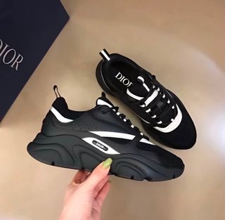 Zapatillas Dior Negras y Blancas