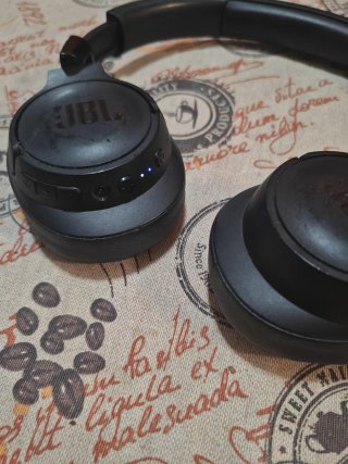 Auriculares JBL Tune 760NC Negros