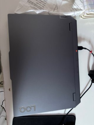 Portátil Gaming Lenovo LOQ 15