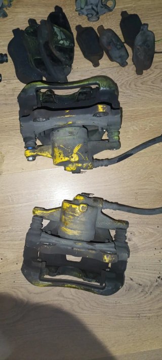 Acepto ofertas. Pinzas freno y discos Abarth 500