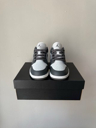 Nike Air Jordan 1 Low Iron Grey [38.5]