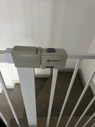 2 Barreras de seguridad para escaleras.