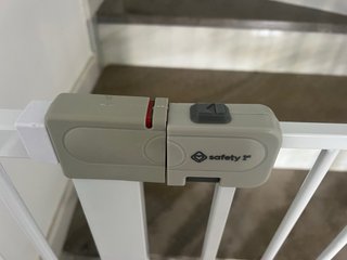2 Barreras de seguridad para escaleras.