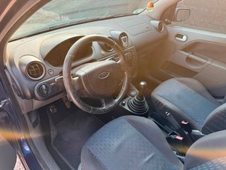 Ford fiesta 1.4 Trend gasolina se acepta prueba