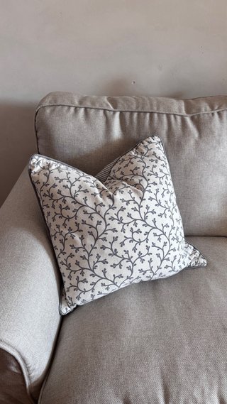 Cuscino Ikea con fodera fantasia