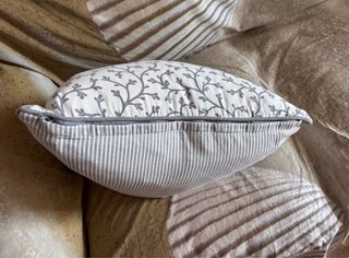 Cuscino Ikea con fodera fantasia