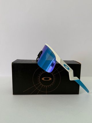 Occhiali Oakley Resistor Prizm Sapphire