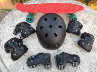 Set Skate + Casco y Protecciones