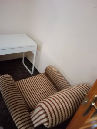 Mueble de salón madera oscura