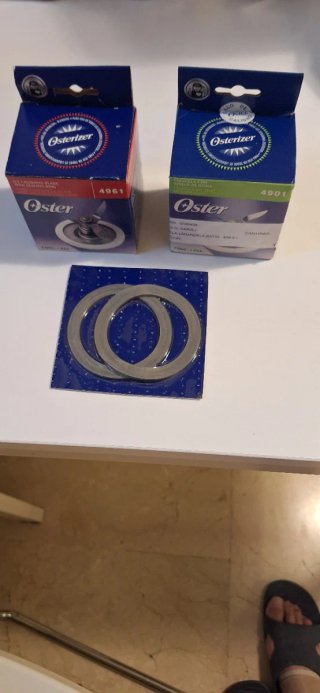 Batidora Oster con vasos mini