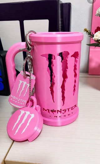 Portachiavi e Tazza Monster Energy Rosa