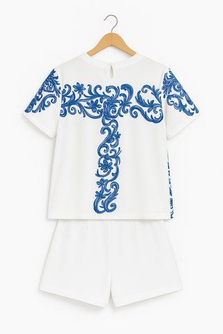 Nuevo a estrenar Blusa y Short estilo tribal T.M