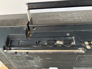 Radio Cassette Sanyo M-9998-K