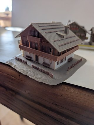 4 casas montaña y 2 cabañas escala N