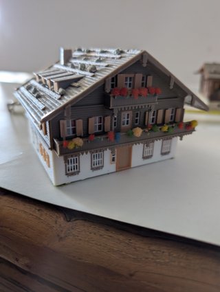 4 casas montaña y 2 cabañas escala N