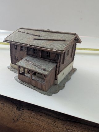 4 casas montaña y 2 cabañas escala N