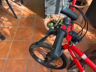 Bicicleta BMX M5 TT Roja 20 Buen Estado