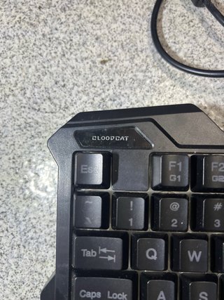 2 Teclados Gaming 1 Mano BLOODCAT USB