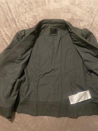 Blazer Amisu Verde Oliva Talla XL