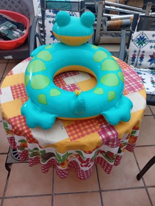 Flotador infantil dinosaurio azul