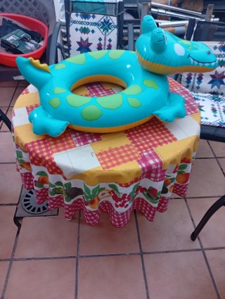 Flotador infantil dinosaurio azul