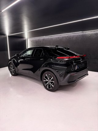 Toyota C-HR 2025