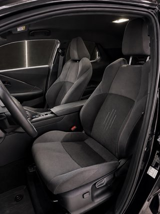 Toyota C-HR 2025