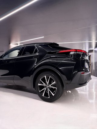 Toyota C-HR 2025