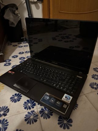 PC Portatile ASUS Nero
