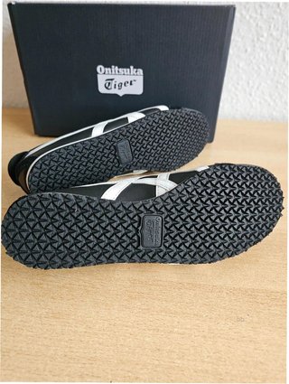 Onitsuka Tiger Mexico 66 Negro Blanco Talla 39