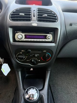 Peugeot 206 2007