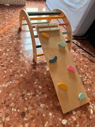 Arco Montessori de madera.