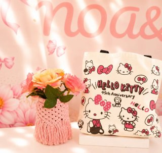 Bolso Tote Hello Kitty 45th Anniversary