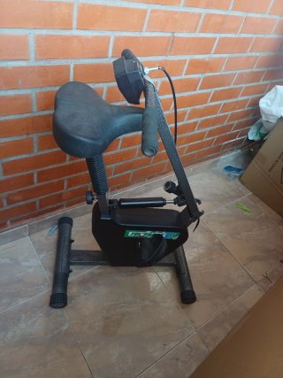 Bicicleta Estática Negra