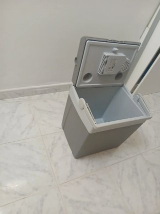 Nevera Eléctrica Portátil 25L 12v