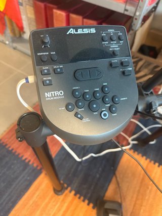 Batería Electrónica Alesis Nitro Module