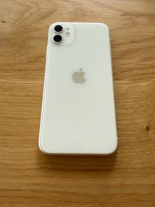 iPhone 11 Apple