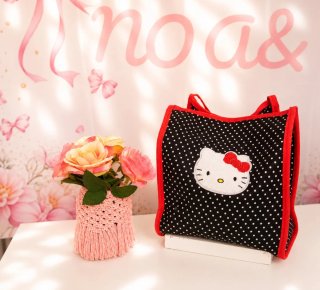 Bolso Hello Kitty Negro con Lunares Blancos y Rojo