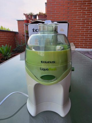 Licuadora Taurus Liquafresh sin estrenar