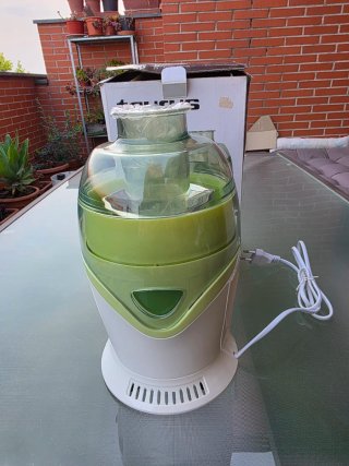 Licuadora Taurus Liquafresh sin estrenar