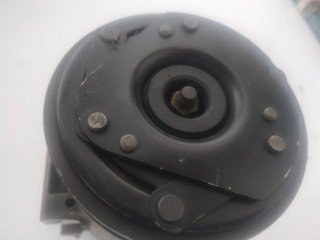 COMPRESOR AIRE ACONDICIONADO RENAULT TRAFIC COMBI (AB 4.01) 6 - plazas, acristalado parcial 2,9t   Combi corto