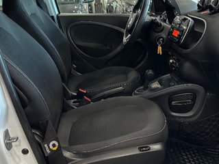 SMART forfour 60kW81CV EQ
