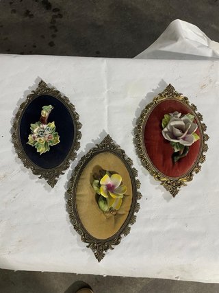 Set 3 Quadri Fiori Ceramica Velluto