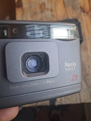 Cámara Nikon Nuvis Mini APS
