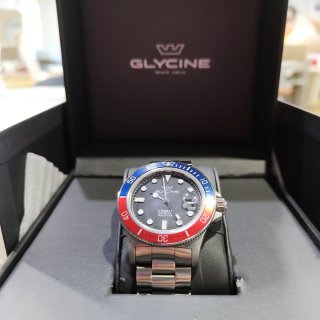 Reloj Glycine Combat Sub Automático