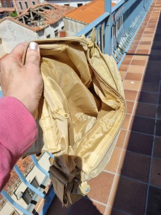 Bolso bandolera Beige varios compartimentos